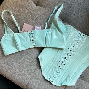 NWT Savage X Fenty Queen of the Galaxy Corset and Bra